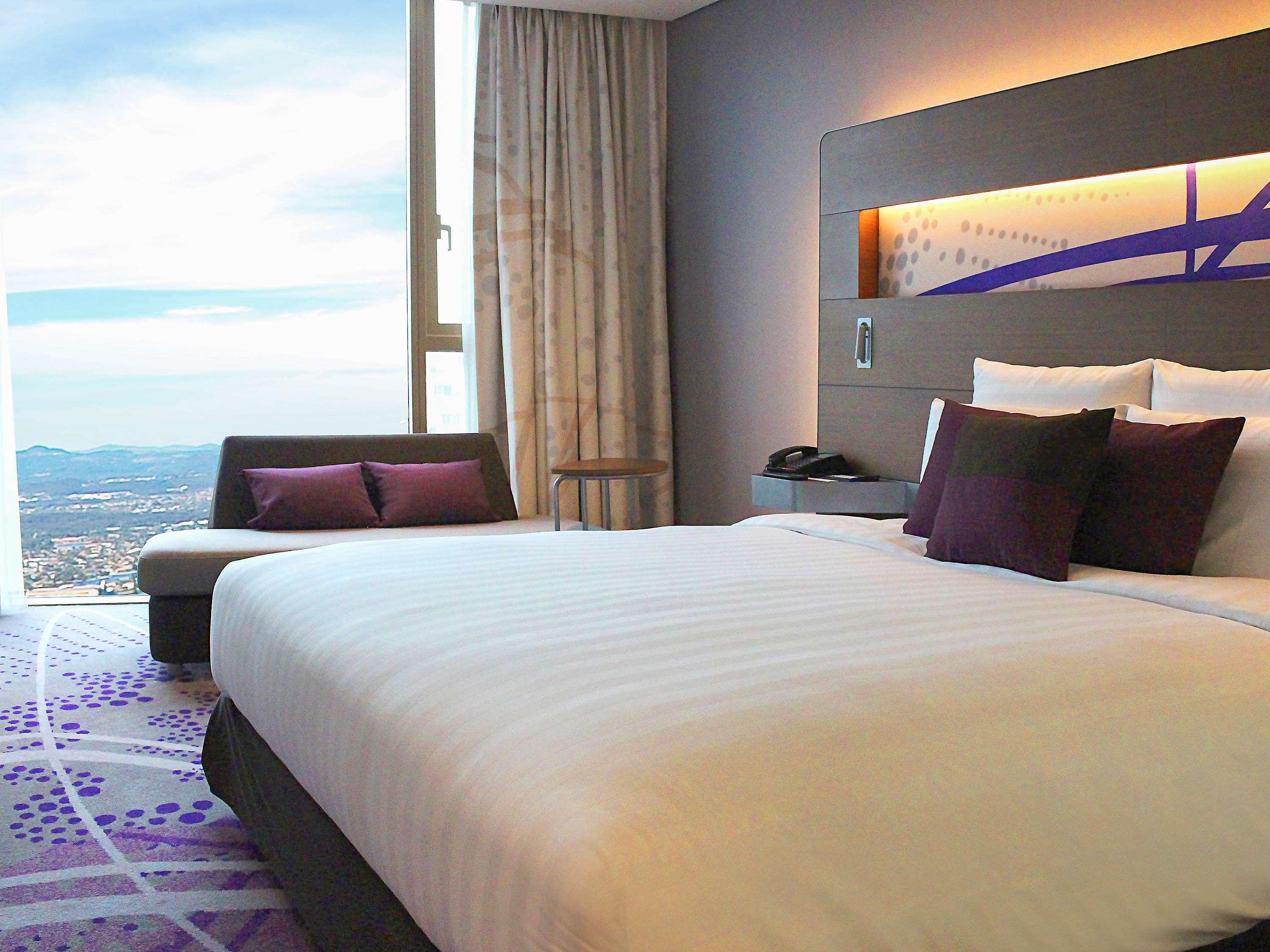 Novotel Ambassador Suwon Esterno foto